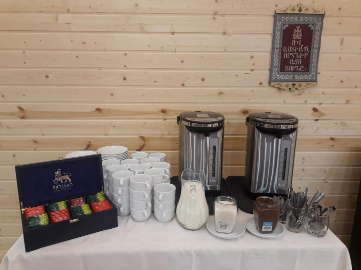 Yeghevnut Hotel غوريس المظهر الخارجي الصورة