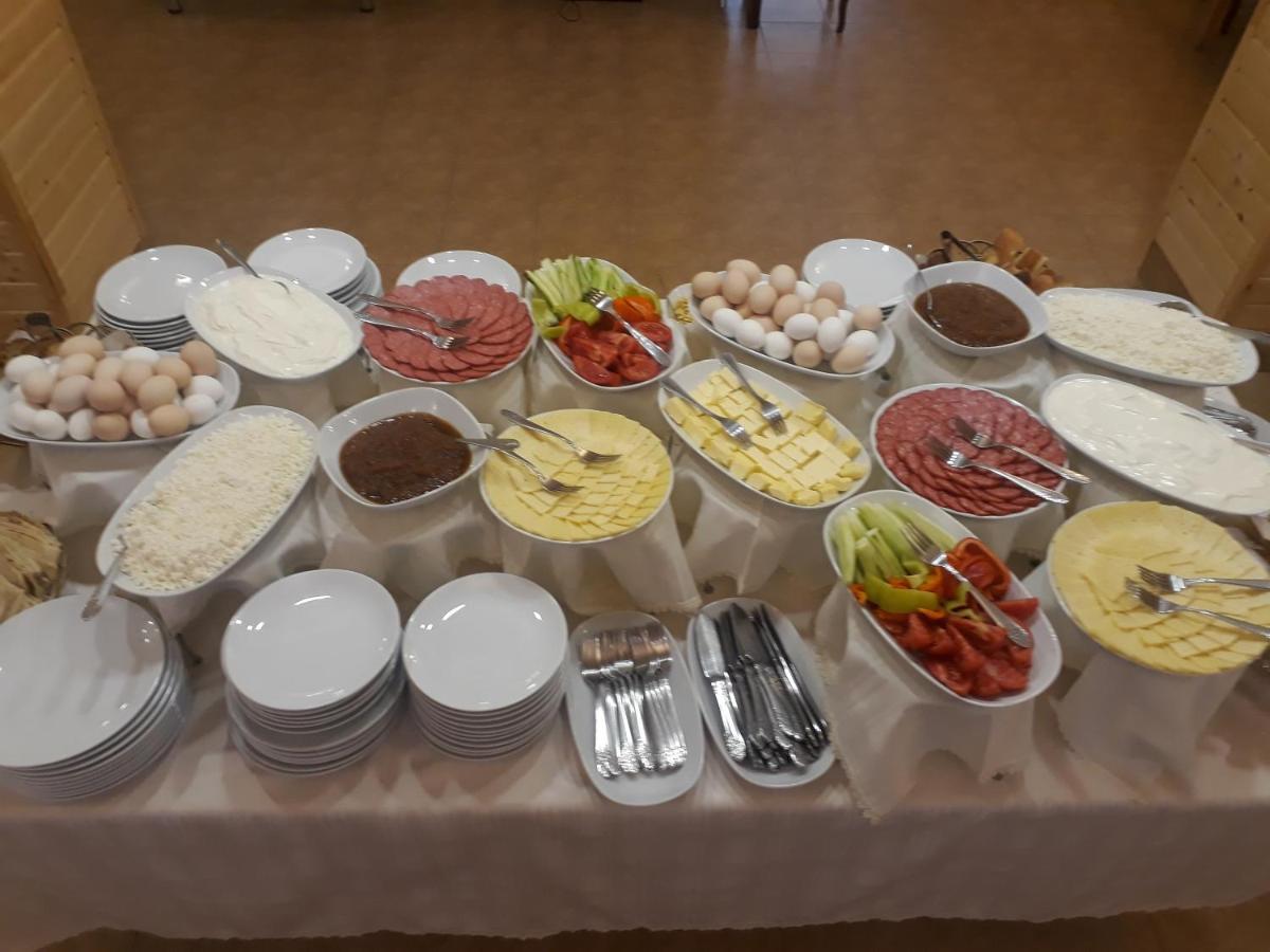 Yeghevnut Hotel غوريس المظهر الخارجي الصورة