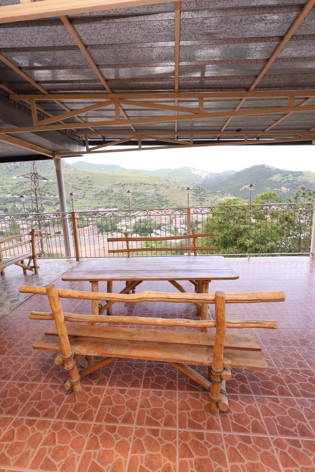 Yeghevnut Hotel غوريس المظهر الخارجي الصورة