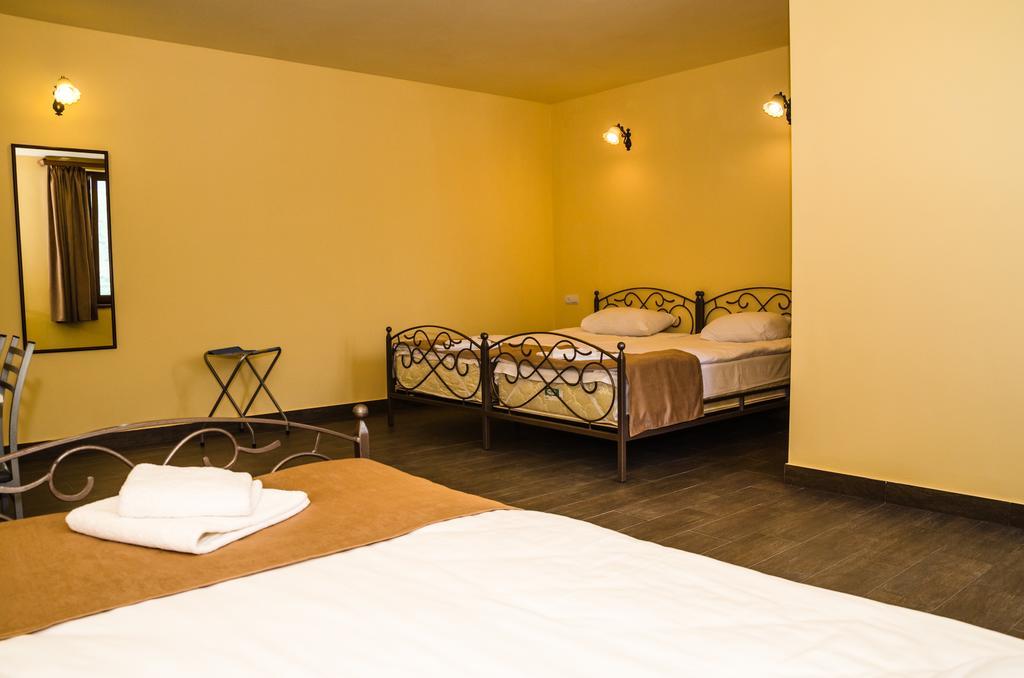 Yeghevnut Hotel غوريس المظهر الخارجي الصورة