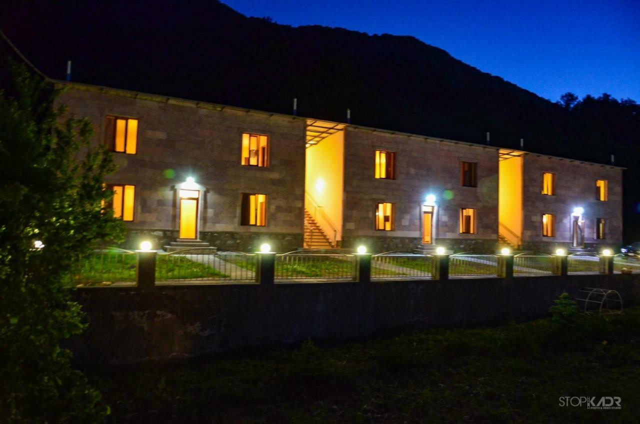 Yeghevnut Hotel غوريس المظهر الخارجي الصورة